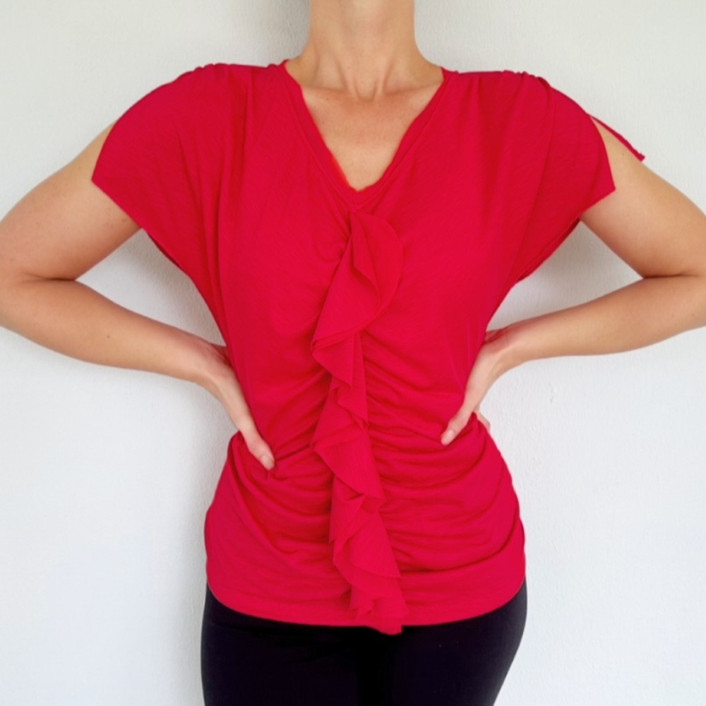 Rafaella Studio Petie red ruffle front v-neck short sleeve blouse size medium
